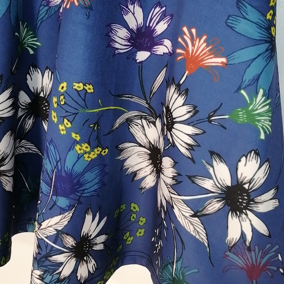 Vintage 1980s Floral Dress size small - Picture 3 of 6